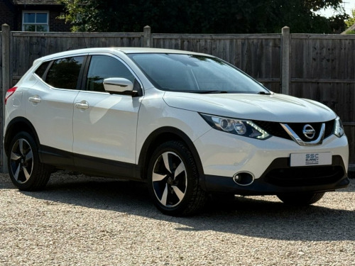 Nissan Qashqai  1.2 DIG-T N-Connecta SUV 5dr Petrol Manual 2WD Eur