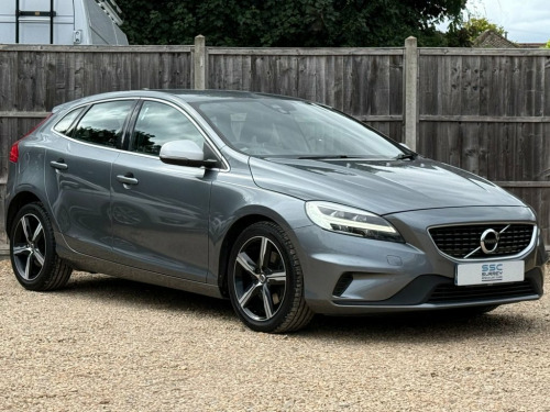 Volvo V40  2.0 T2 R-Design Nav Plus Hatchback 5dr Petrol Manu