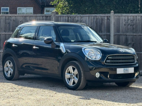 MINI Countryman  1.6 Cooper SUV 5dr Petrol Steptronic Euro 5 (122 p