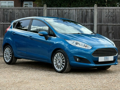 Ford Fiesta  1.0T EcoBoost Titanium Hatchback 5dr Petrol Manual