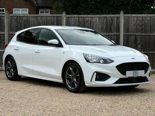 Ford Focus  1.0T EcoBoost ST-Line Hatchback 5dr Petrol Manual 