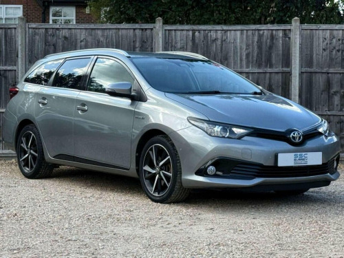 Toyota Auris  1.8 VVT-h Design Touring Sports 5dr Petrol Hybrid  