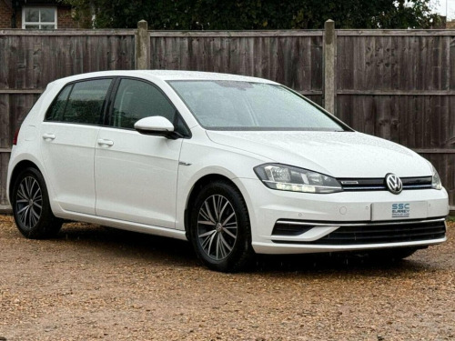 Volkswagen Golf  1.5 TSI EVO SE Nav Hatchback 5dr Petrol Manual Eur 