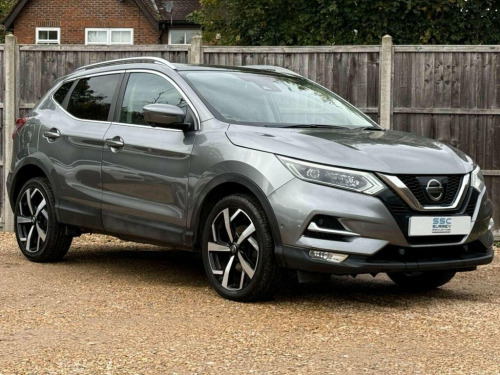 Nissan Qashqai  1.2 DIG-T Tekna SUV 5dr Petrol Manual Euro 6 (s/s) 