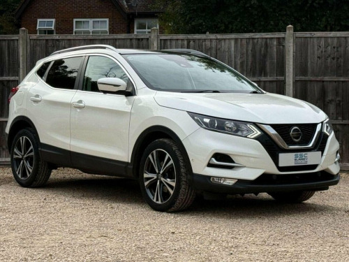 Nissan Qashqai  1.3 DIG-T N-Connecta SUV 5dr Petrol Manual Euro 6  