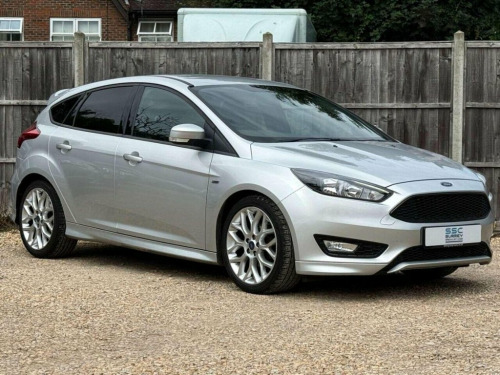 Ford Focus  1.0T EcoBoost ST-Line Hatchback 5dr Petrol Manual 
