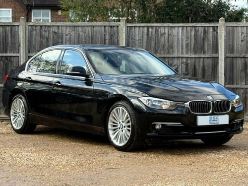 BMW 3 Series  2.0 320i Luxury Auto 4dr