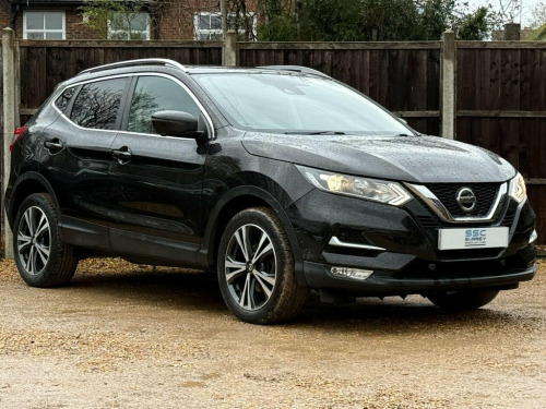 Nissan Qashqai  1.3 Qashqai N-Connecta DiG-T 5dr 