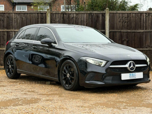 Mercedes-Benz A-Class  1.5 A 180 Sport Exeutive D Auto 5dr 