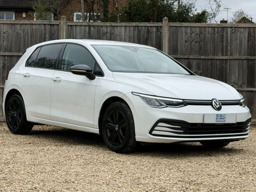 Volkswagen Golf  1.5 Golf Life TSi 5dr 
