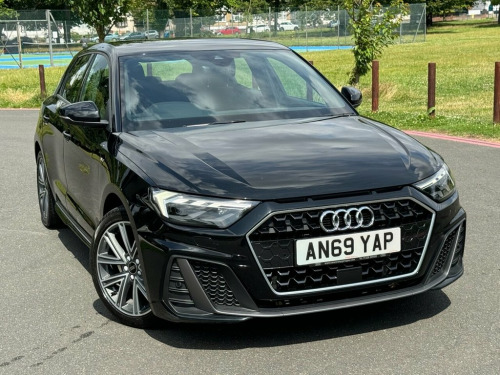 Audi A1  1.0 SPORTBACK TFSI S LINE 5d 94 BHP