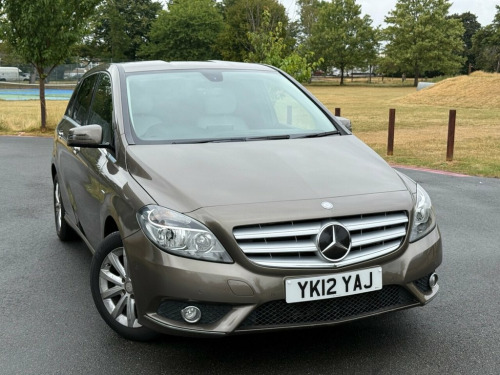 Mercedes-Benz B-Class B180 1.6 B180 BlueEfficiency SE MPV 5dr Petrol 7G-DCT E
