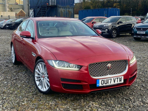 Jaguar XE  2.0d Portfolio Auto Euro 6 (s/s) 4dr 