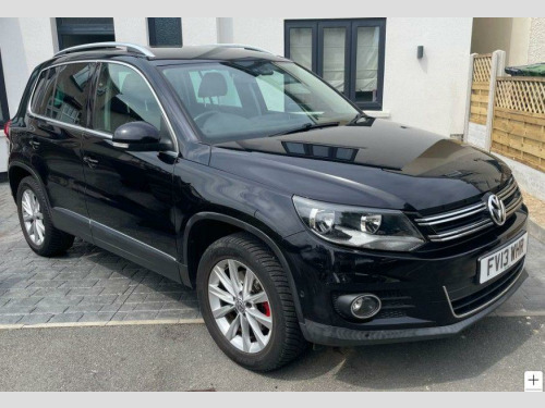 Volkswagen Tiguan  2.0 TDI BlueMotion Tech SE DSG 4WD Euro 5 (s/s) 5dr