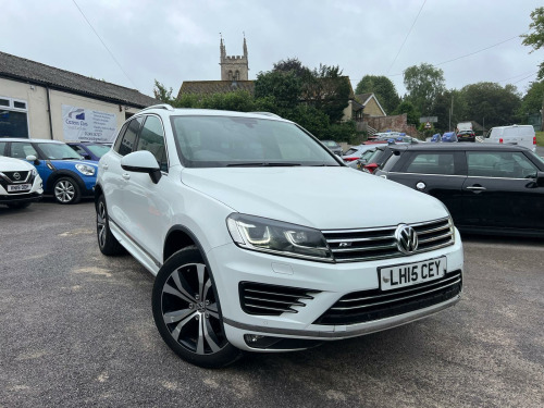 Volkswagen Touareg  3.0 TDI V6 BlueMotion Tech R-Line Tiptronic 4WD Euro 6 (s/s) 5dr