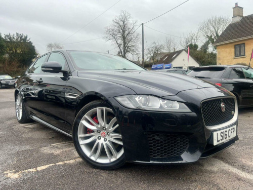 Jaguar XF  3.0 V6 S Saloon 4dr Petrol Auto Euro 6 (s/s) (380 ps)