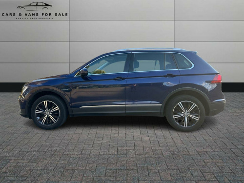 Volkswagen Tiguan  2.0 TDI BlueMotion Tech SE Navigation DSG 4Motion Euro 6 (s/s) 5dr