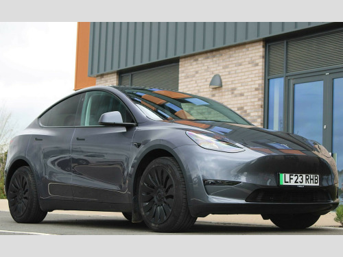 Tesla Model Y  (Dual Motor) Long Range Auto 4WDE 5dr