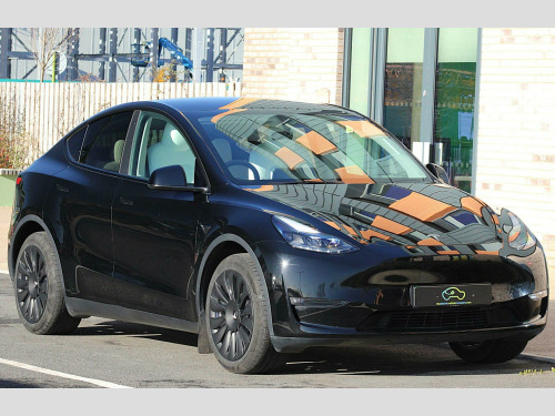 Tesla Model Y  (Dual Motor) Long Range Auto 4WDE 5dr