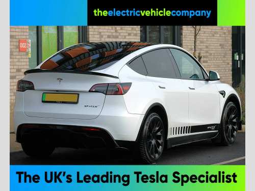 Tesla Model Y  (Dual Motor) Long Range Auto 4WDE 5dr