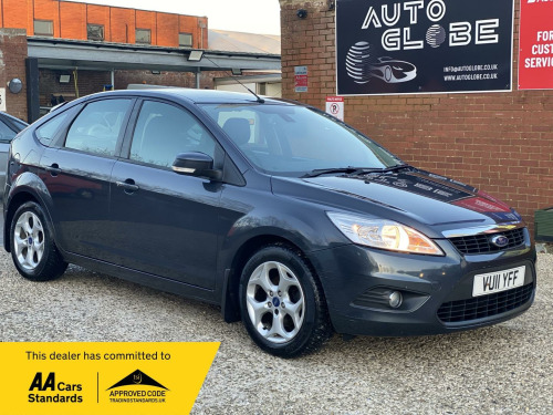 Ford Focus  1.6 Sport 5dr