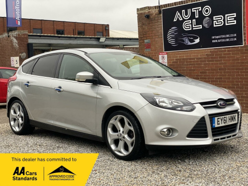 Ford Focus  1.6 Zetec Euro 5 5dr
