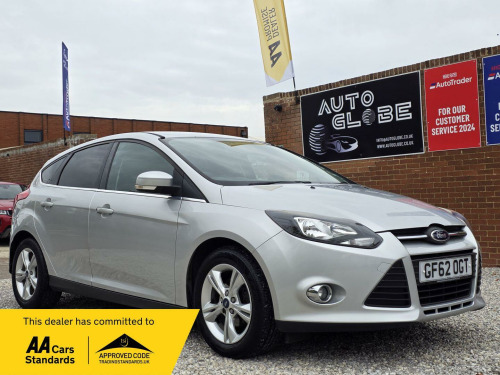Ford Focus  1.6 Zetec Euro 5 5dr