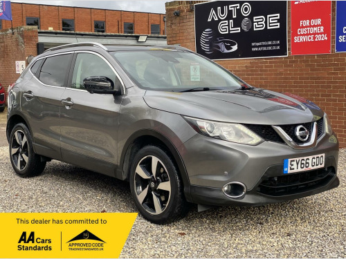 Nissan Qashqai  1.2 DIG-T N-Connecta 2WD Euro 6 (s/s) 5dr 