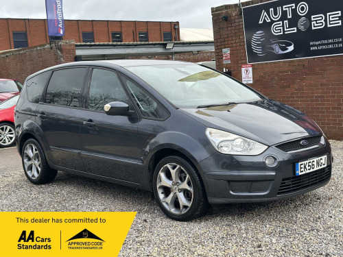 Ford S-MAX  2.5 Titanium 5dr 