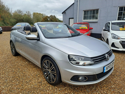 Volkswagen Eos  2.0 TDI BlueMotion Tech Exclusive Cabriolet 2dr Diesel DSG Euro 5 (s/s) (14