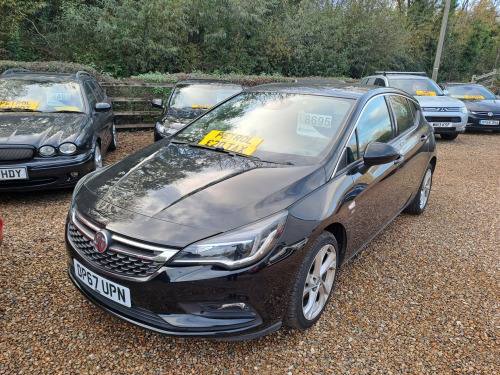 Vauxhall Astra  1.0i Turbo ecoTEC SRi Hatchback 5dr Petrol Manual Euro 6 (s/s) (105 ps)