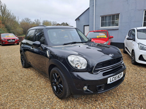 MINI Countryman  2.0 Cooper SD SUV 5dr Diesel Auto Euro 5 (143 ps)