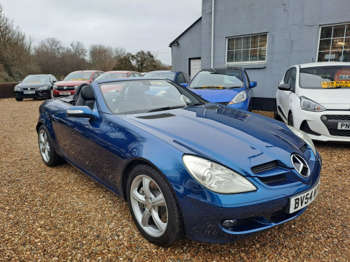 Mercedes-Benz SLK SLK350 3.5 SLK350 Convertible 2dr Petrol Automatic (238 g/km, 272 bhp)