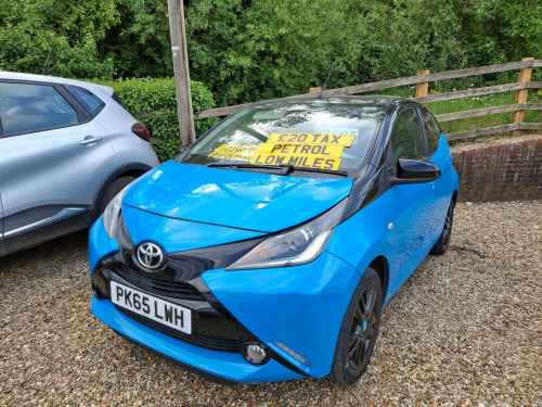 Toyota AYGO  1.0 VVT-i x-cite Hatchback 5dr Petrol Manual Euro 6 (68 ps)