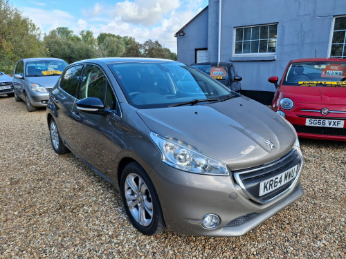 Peugeot 208  1.2 VTi PureTech Allure Hatchback 5dr Petrol Manual Euro 6 (82 ps)