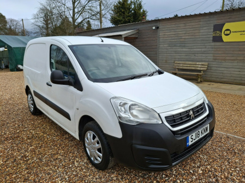 Peugeot Partner  1.6 BlueHDi 850 SE Panel Van 4dr Diesel Automatic L1 (s/s) (108 g/km, 100 b 