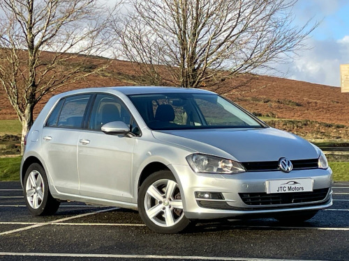 Volkswagen Golf  1.6 TDI 110 Match Edition 5dr Man, diesel, silver + fantastic spec