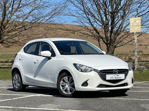 Mazda Mazda2  1.5 75 SE 5dr Man, petrol, white + Â£20 road tax