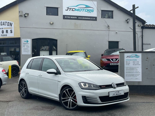 Volkswagen Golf  2.0 TDI GTD 5dr Man, diesel, white + Â£20 road tax