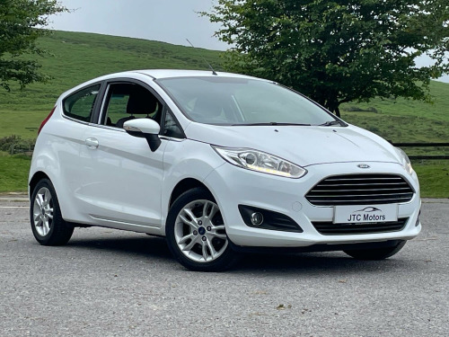 Ford Fiesta  1.0 EcoBoost Zetec 3dr Man, petrol, white + Â£20 road tax