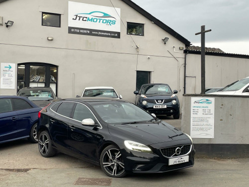 Volvo V40  D4 [190] R DESIGN Pro 5dr Man, diesel, black + lovely example