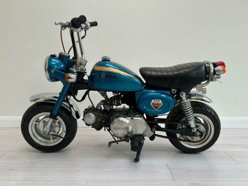 Honda Monkey Z50