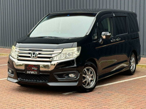 Honda Stepwagon  RK5 SPADA Z COOL SPIRIT FACELIFT