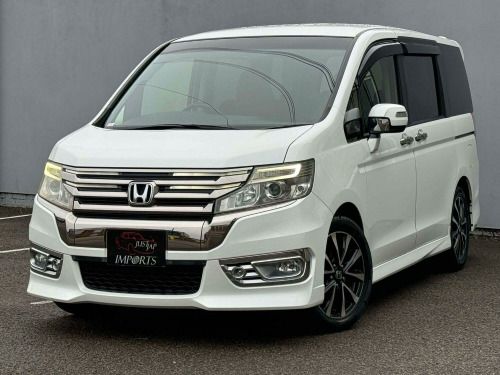 Honda Stepwagon  RK5 Z COOL SPIRIT FACELIFT