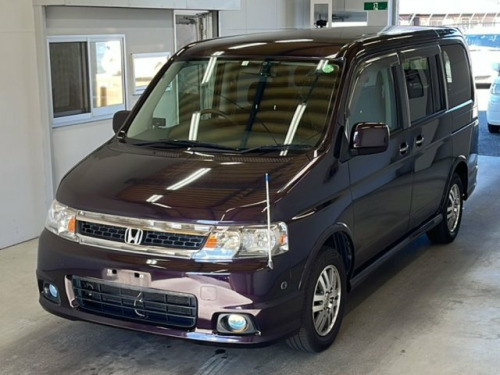 Honda Stepwagon  RF8 24T *RARE FACTORY 4WD*