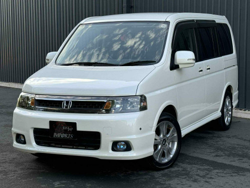 Honda Stepwagon  RF8 24T *RARE FACTORY 4WD*