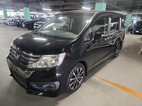 Honda Stepwagon  RK5 SPADA Z COOL SPIRIT FACELIFT