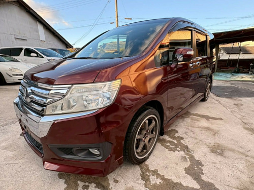 Honda Stepwagon  RK5 SPADA Z FACELIFT 