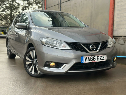 Nissan Pulsar  1.2 DIG-T N-Connecta XTRON Euro 6 (s/s) 5dr 
