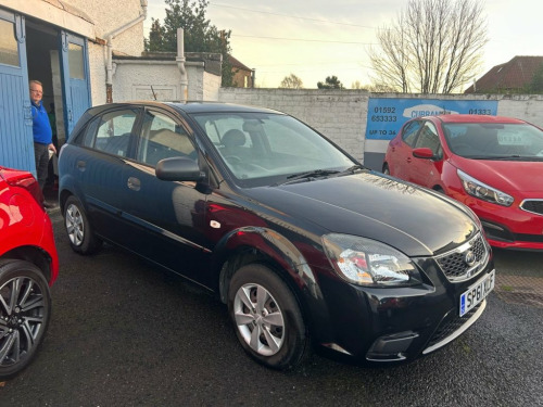 Kia Rio  1.4 1 Hatchback 5dr Petrol Manual (139 g/km, 95 bh